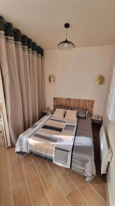 Studio Refait A Neuf Classe 3 Etoiles Chatel-Guyon Bagian luar foto